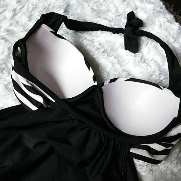 SM: BLACk&WHITE TANKINI - Picture 4 of 8